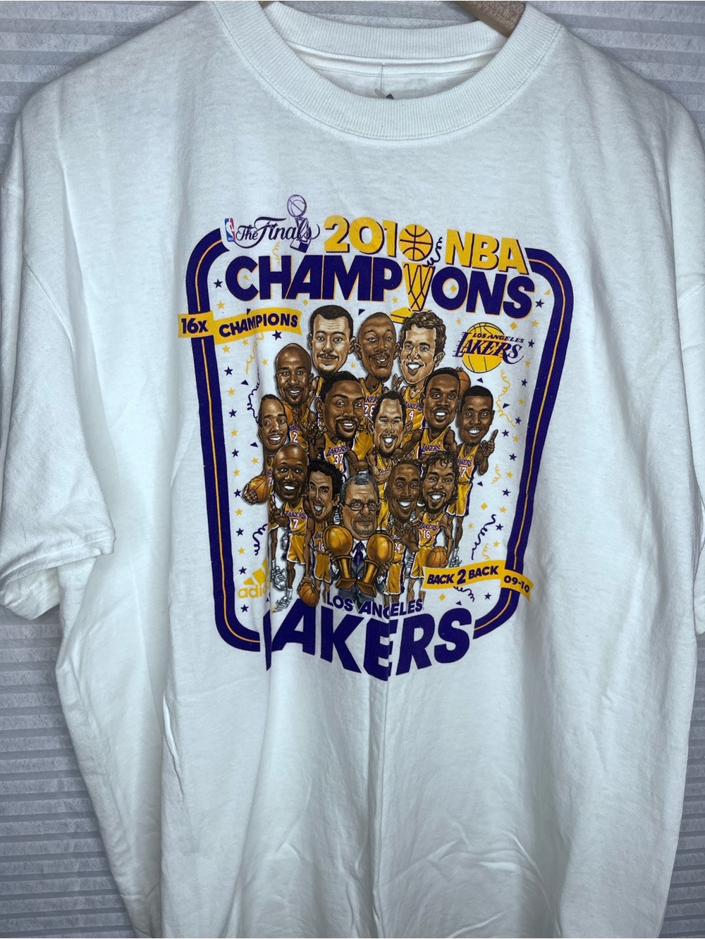 Adidas 2010 Lakers NBA Back to Back Champions Kobe LA Lakers T Shirt Men XL